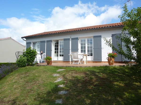 PEINTURE EXTERIEURE ENTRETIEN DES BOIS