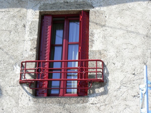 VOLETS ET GARDE CORPS